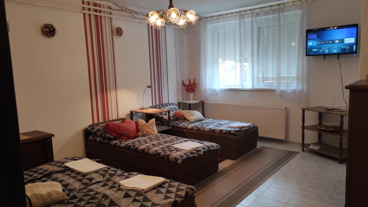 Appartamenti delle vacanze Keszthely Esterno foto